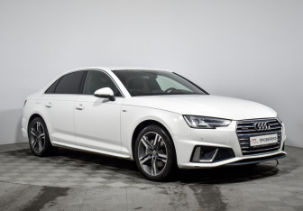 Подержанный автомобиль Audi A4 Sedan 2019 года (3 фото)