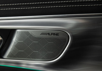 Подержанный автомобиль GAC GS8 2024 года (21 фото)