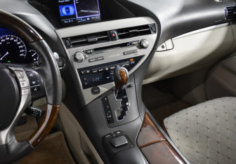 Подержанный автомобиль Lexus RX 2013 года (24 фото)
