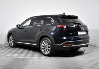 Подержанный автомобиль Mazda CX-9 2018 года (7 фото)