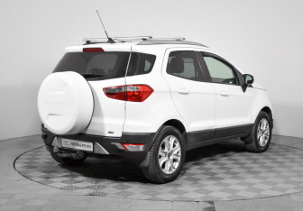 Подержанный автомобиль Ford EcoSport 2017 года (5 фото)