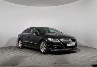 Подержанный автомобиль Volkswagen Passat CC 2011 года (3 фото)