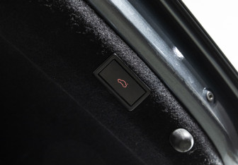 Подержанный автомобиль Skoda Superb Liftback 2020 года (20 фото)