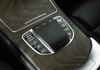 Подержанный автомобиль Mercedes-Benz GLC Coupe 2019 года (18 фото)