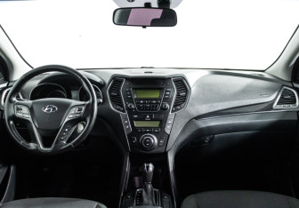 Подержанный автомобиль Hyundai Santa Fe 2014 года (13 фото)