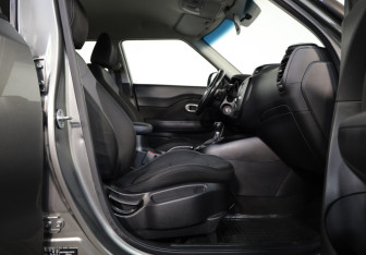 Подержанный автомобиль Kia Soul 2017 года (21 фото)