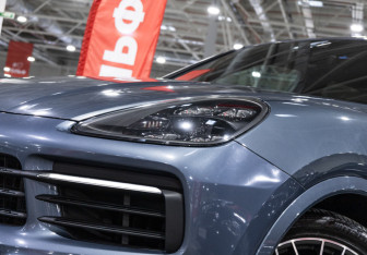 Подержанный автомобиль Porsche Cayenne 2018 года (4 фото)
