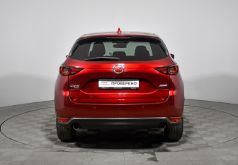 Подержанный автомобиль Mazda CX-5 2018 года (6 фото)