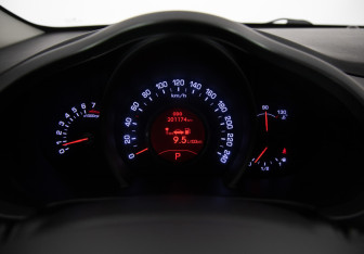 Подержанный автомобиль Kia Sportage 2011 года (13 фото)