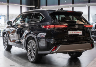Новый Toyota Highlander 2026 (7 фото)