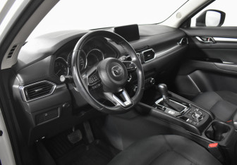 Подержанный автомобиль Mazda CX-5 2018 года (9 фото)