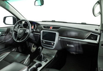 Подержанный автомобиль JAC T8 2023 года (9 фото)