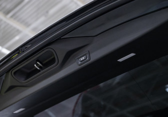 Подержанный автомобиль BMW X5 2019 года (15 фото)