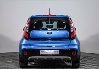 Подержанный автомобиль Kia Soul 2018 года (5 фото)