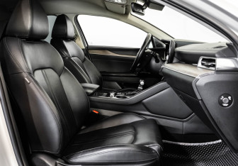 Подержанный автомобиль Kia K5 2021 года (22 фото)