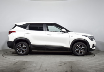 Подержанный автомобиль Kia Seltos 2020 года (4 фото)