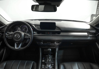 Подержанный автомобиль Mazda 6 Sedan 2019 года (9 фото)