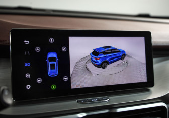 Подержанный автомобиль Geely Coolray 2021 года (17 фото)