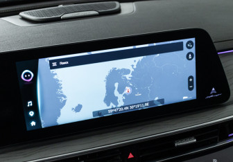 Подержанный автомобиль Chery Arrizo 8 2023 года (17 фото)