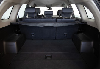 Подержанный автомобиль Chevrolet Captiva 2012 года (11 фото)
