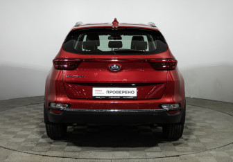 Подержанный автомобиль Kia Sportage 2018 года (6 фото)