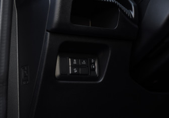 Подержанный автомобиль Ford Ranger 2024 года (28 фото)