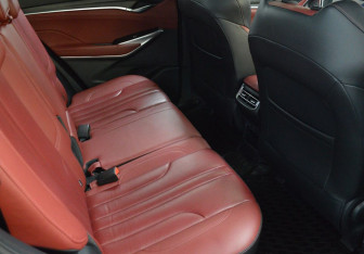 Подержанный автомобиль Changan CS75PLUS 2020 года (14 фото)