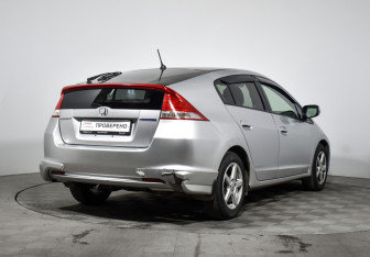 Подержанный автомобиль Honda Insight Hatchback 2009 года (5 фото)