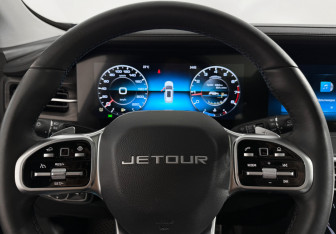 Подержанный автомобиль Jetour X90 2023 года (18 фото)