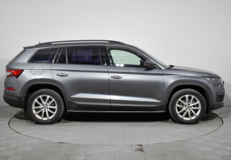Подержанный автомобиль Skoda Kodiaq 2022 года (4 фото)