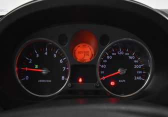 Подержанный автомобиль Nissan X-Trail 2008 года (22 фото)