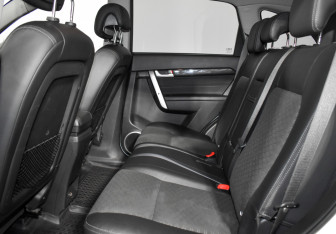 Подержанный автомобиль Chevrolet Captiva 2013 года (11 фото)