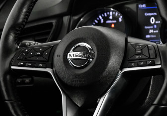 Подержанный автомобиль Nissan Qashqai 2021 года (14 фото)