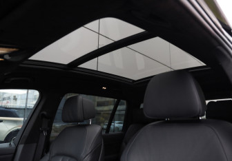 Подержанный автомобиль BMW X7 2020 года (33 фото)