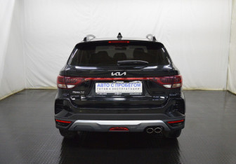 Подержанный автомобиль Kia Rio Hatchback 2022 года (6 фото)