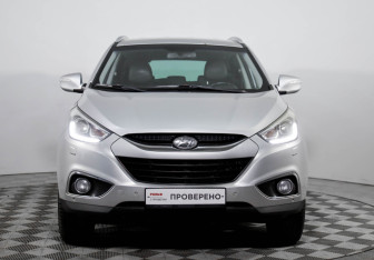 Подержанный автомобиль Hyundai ix35 2014 года (2 фото)
