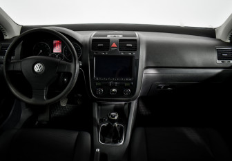 Подержанный автомобиль Volkswagen Golf Hatchback 2007 года (13 фото)