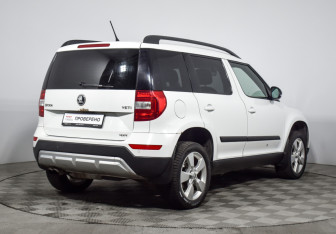 Подержанный автомобиль Skoda Yeti 2016 года (5 фото)
