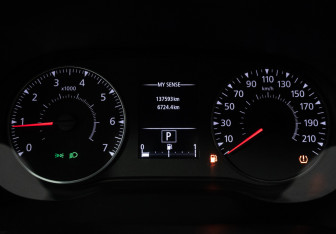 Подержанный автомобиль Renault Arkana 2019 года (12 фото)