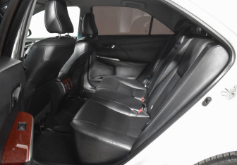 Подержанный автомобиль Toyota Camry Sedan 2014 года (11 фото)