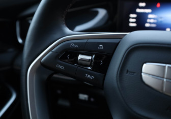 Подержанный автомобиль Geely Preface 2024 года (19 фото)