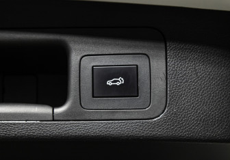 Подержанный автомобиль GAC GS8 2023 года (22 фото)