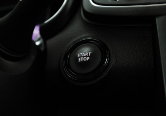 Подержанный автомобиль Renault Koleos 2018 года (22 фото)