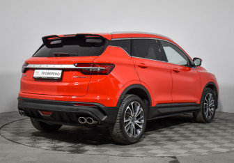 Подержанный автомобиль Geely Coolray 2023 года (5 фото)