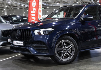 Подержанный автомобиль Mercedes-Benz GLE 2021 года (2 фото)