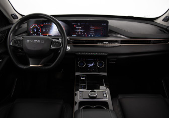 Подержанный автомобиль Exeed LX 2023 года (8 фото)