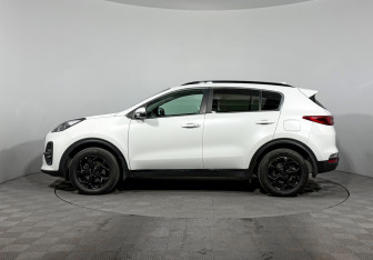 Подержанный автомобиль Kia Sportage 2021 года (8 фото)