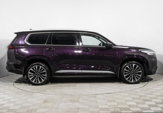 Подержанный автомобиль Exeed VX 2023 года (4 фото)