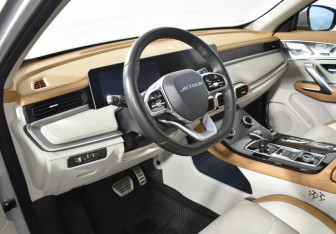 Подержанный автомобиль Jetour X70 2023 года (9 фото)