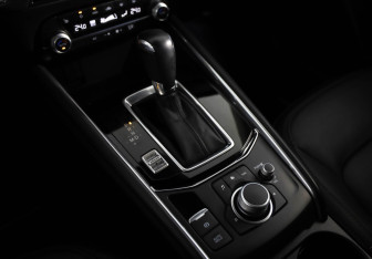 Подержанный автомобиль Mazda CX-5 2019 года (19 фото)